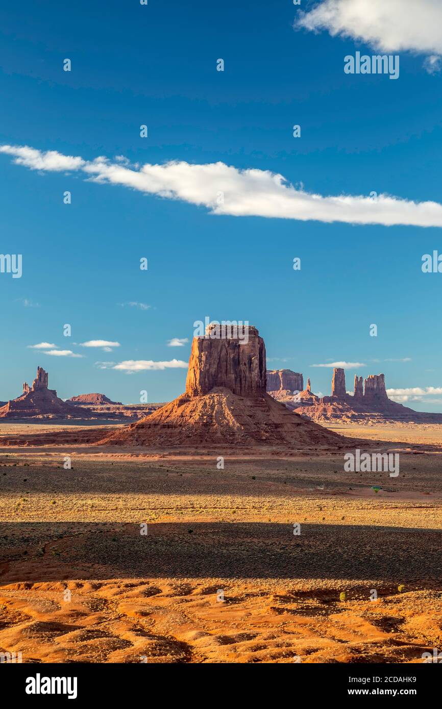 Sandstone buttes from Artist's Point Overlook, Monument Valley, Arizona and Utah border USA Stock Photo
