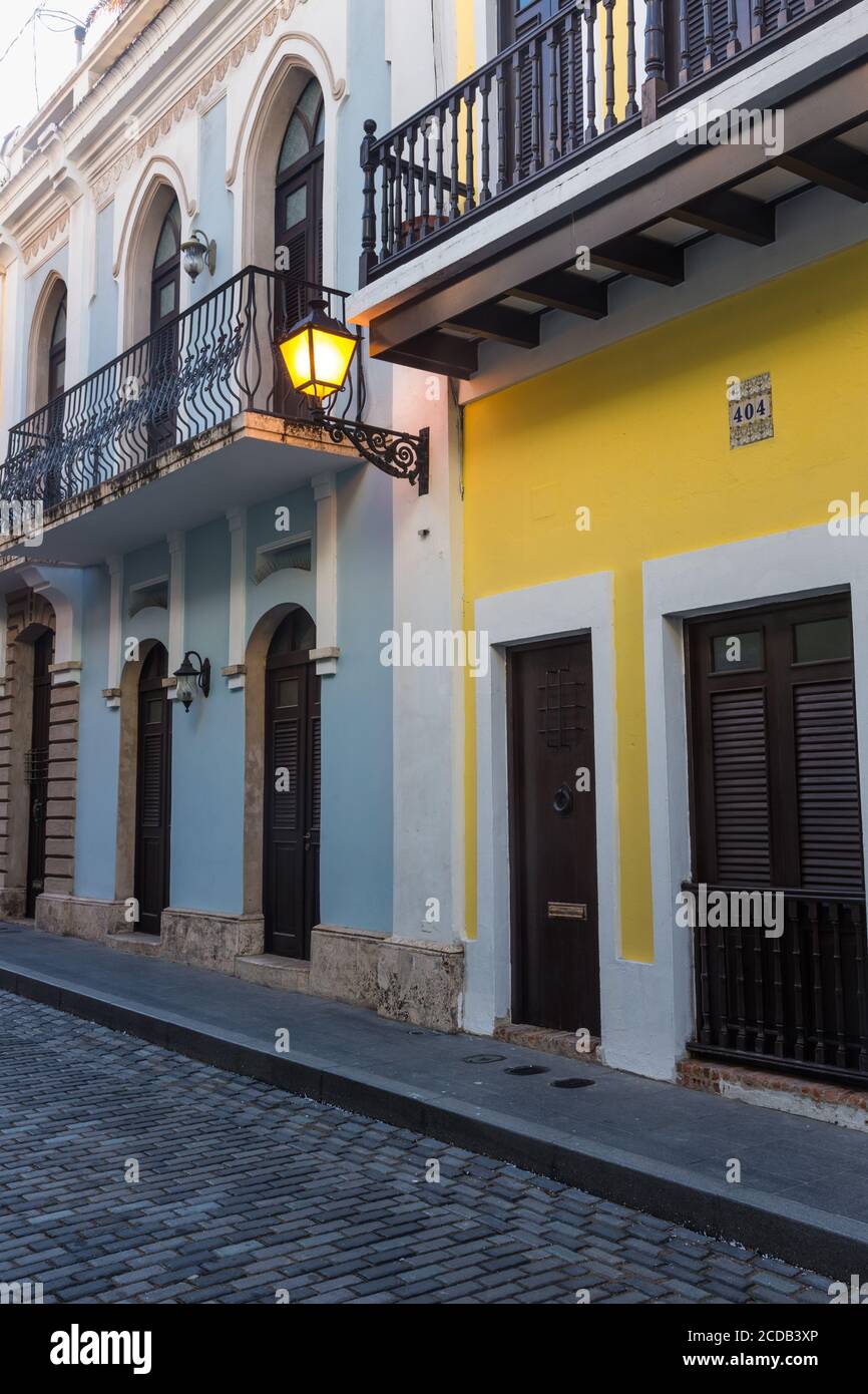 Old san juan puerto rico street color hi-res stock photography and images -  Page 5 - Alamy