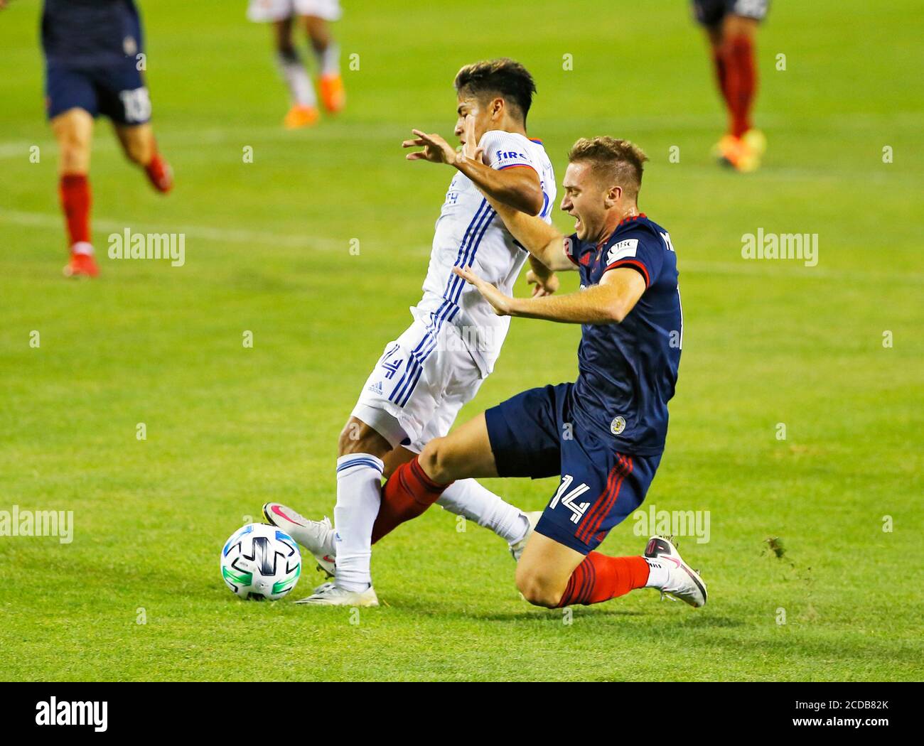 Chicago Fire FC midfielder Djordje Mihailovic (14) fights for the during a Major League Soccer (MLS) against FC Cincinnati's Frankie Amaya (24) on Tue Stock Photo