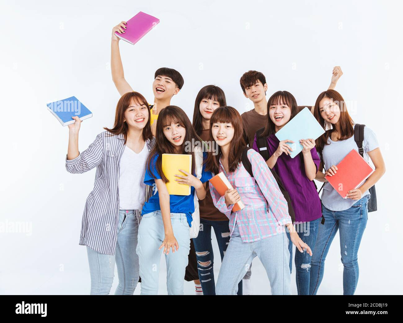Happy smiling teenage group hi-res stock photography and images - Alamy