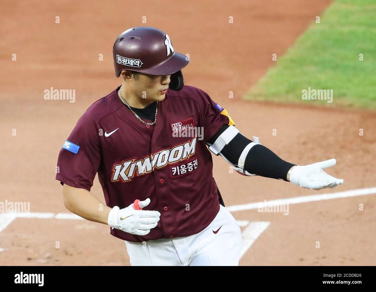 05th Aug, 2020. Kim Ha-seong's hit Kiwoom Heroes infielder Kim Ha-seong  hits a single at a Korea Baseball Organization league regular season game  against the KT Wiz at Gocheok Sky Dome in
