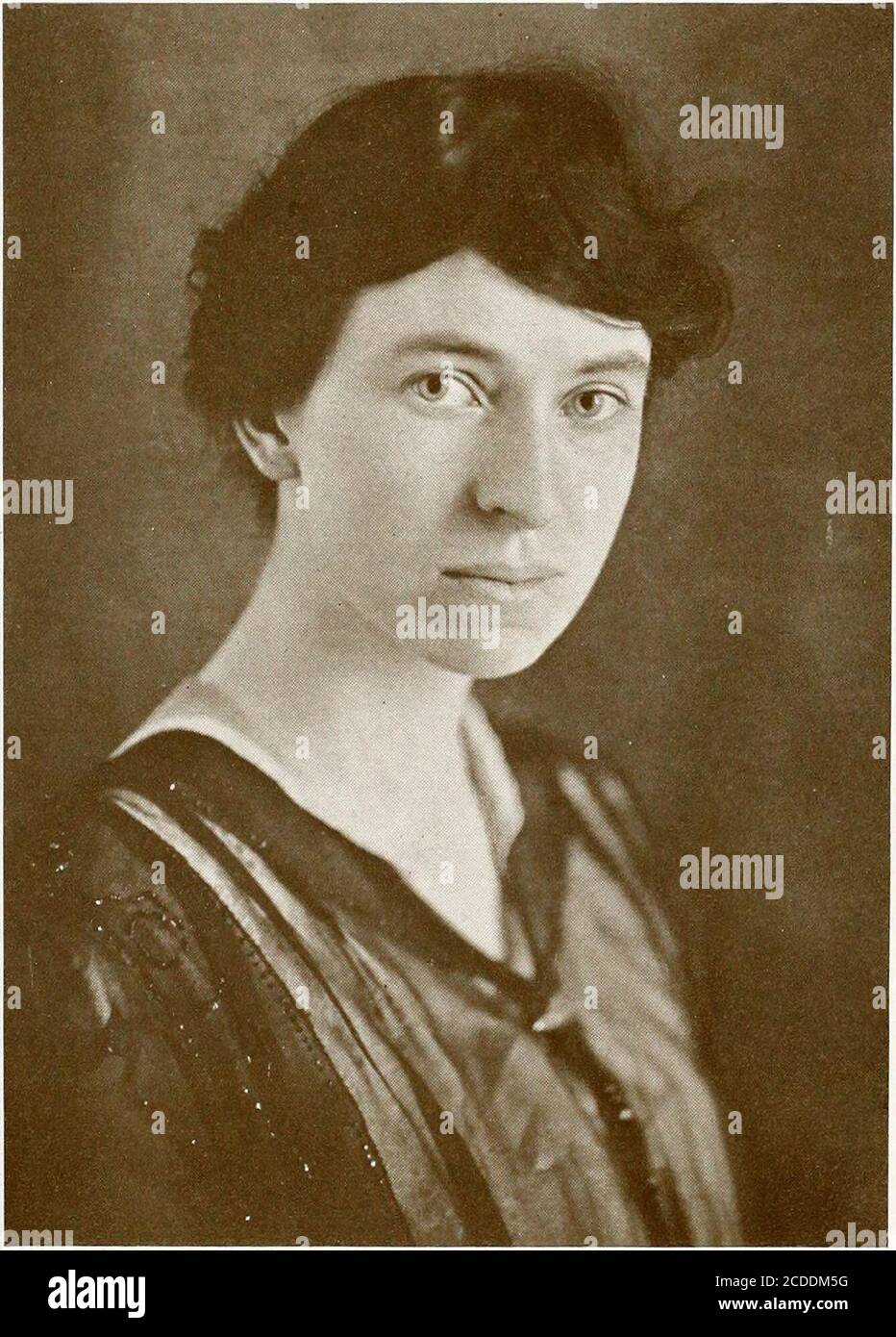 . The Muse [1917] . THE JMUSE. MISS FRANCES RANNEY BOTTUM Graduate of ...