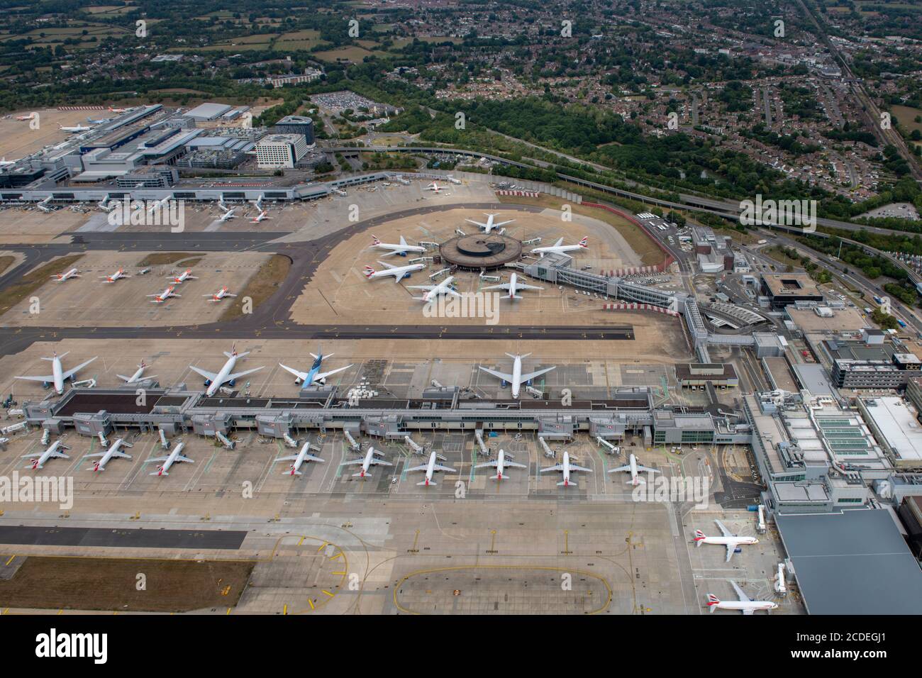 Parked aircraft at london gatwick airport hires stock photography and