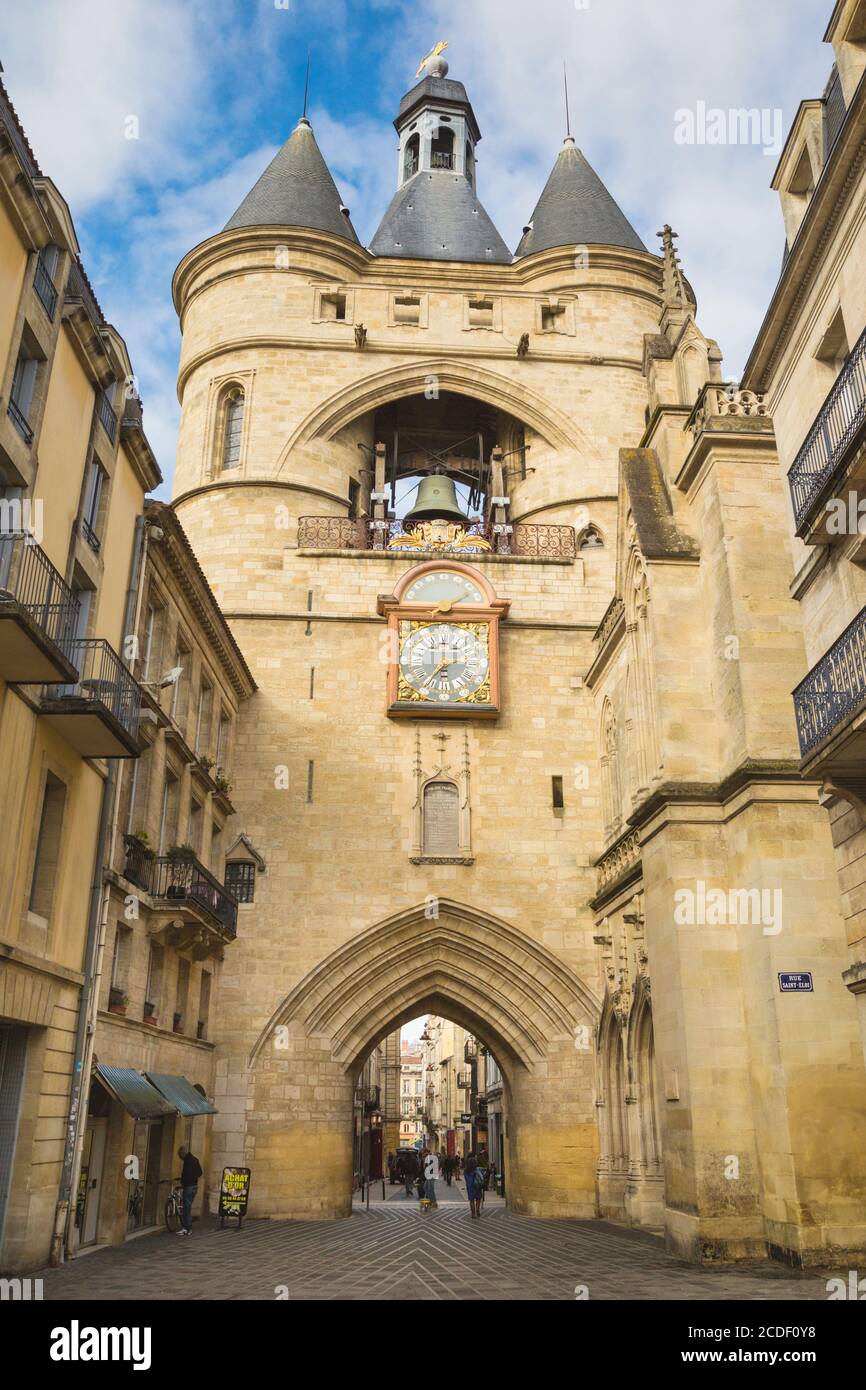 Bordeaux, Gironde Department, Aquitaine, France.  Porte de la Grosse Cloche. The historic centre of Bordeaux is a UNESCO World Heritage Site. Stock Photo