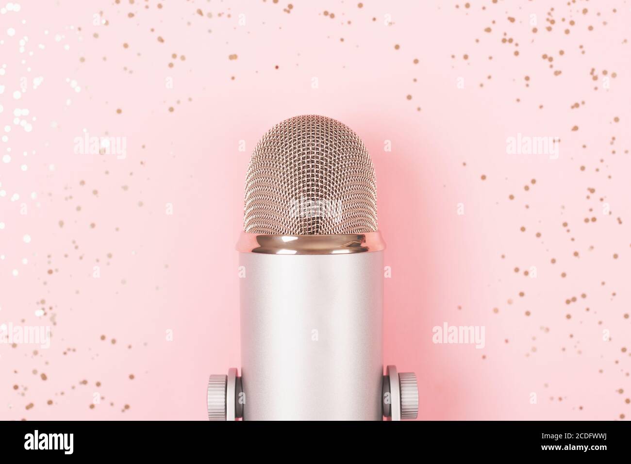 31+ Incredible Pink Microphone Aesthetic Draft