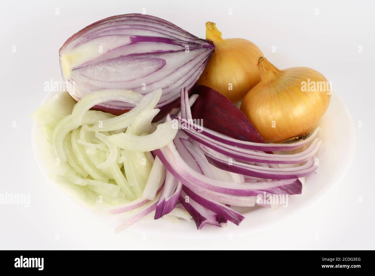 Red and yellow onions - bulbs and slices Stock Photo
