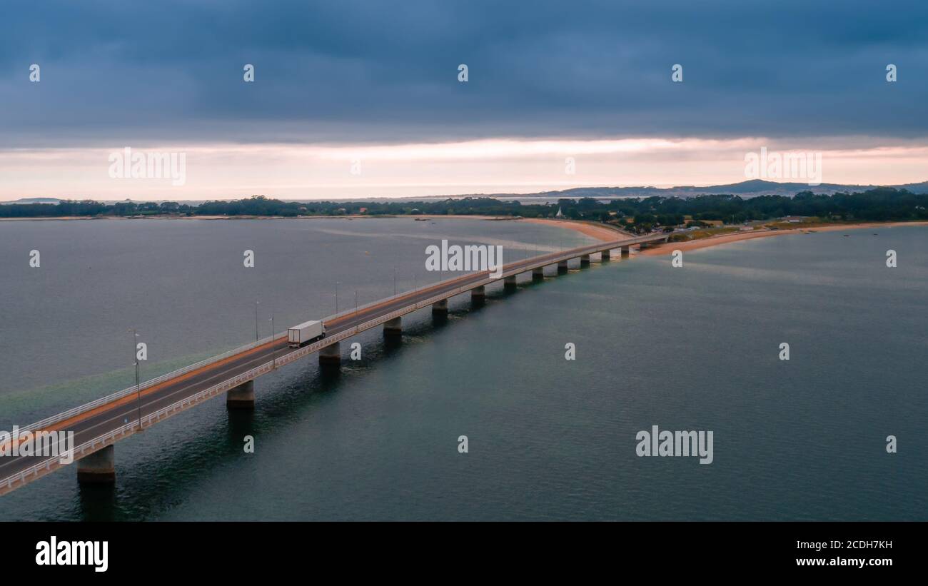 Arousa Island bridge - Puente de la Illa de Arousa, Galicia, España Stock Photo