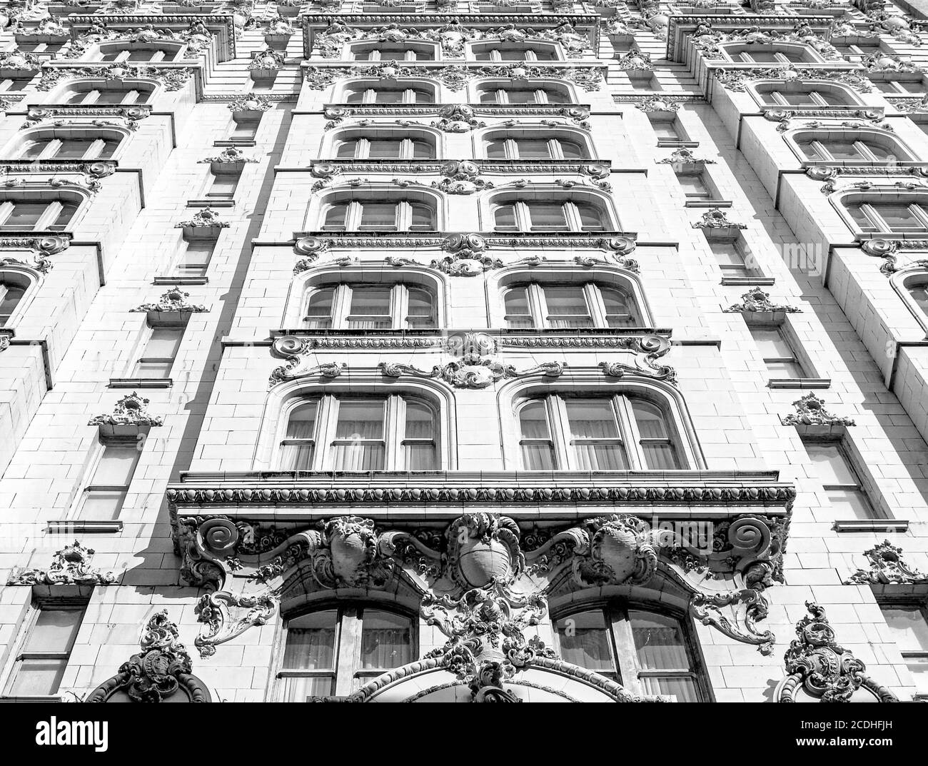 Historic facade Black and White Stock Photos & Images - Alamy