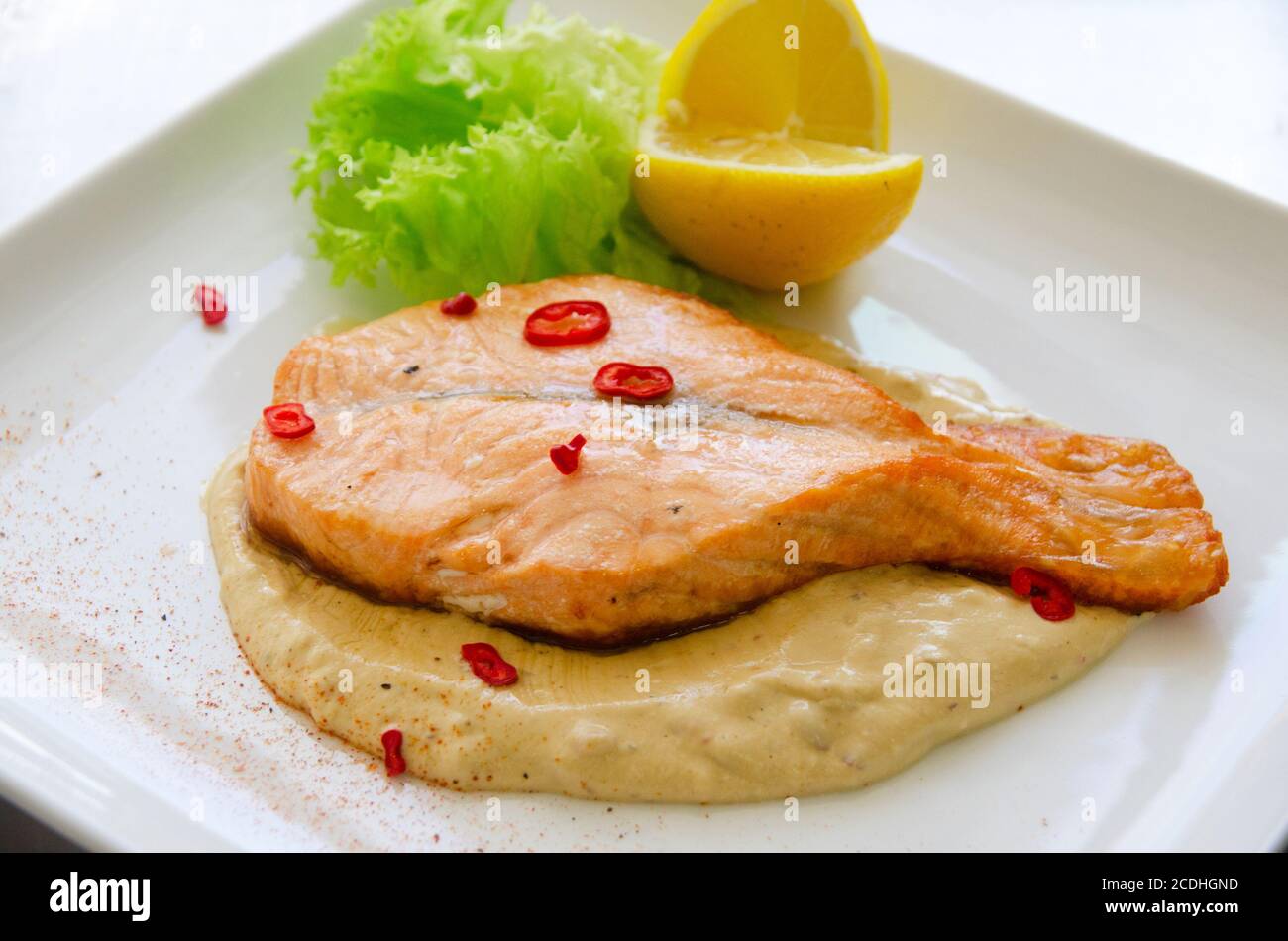 Grilled salmon steak Stock Photo - Alamy
