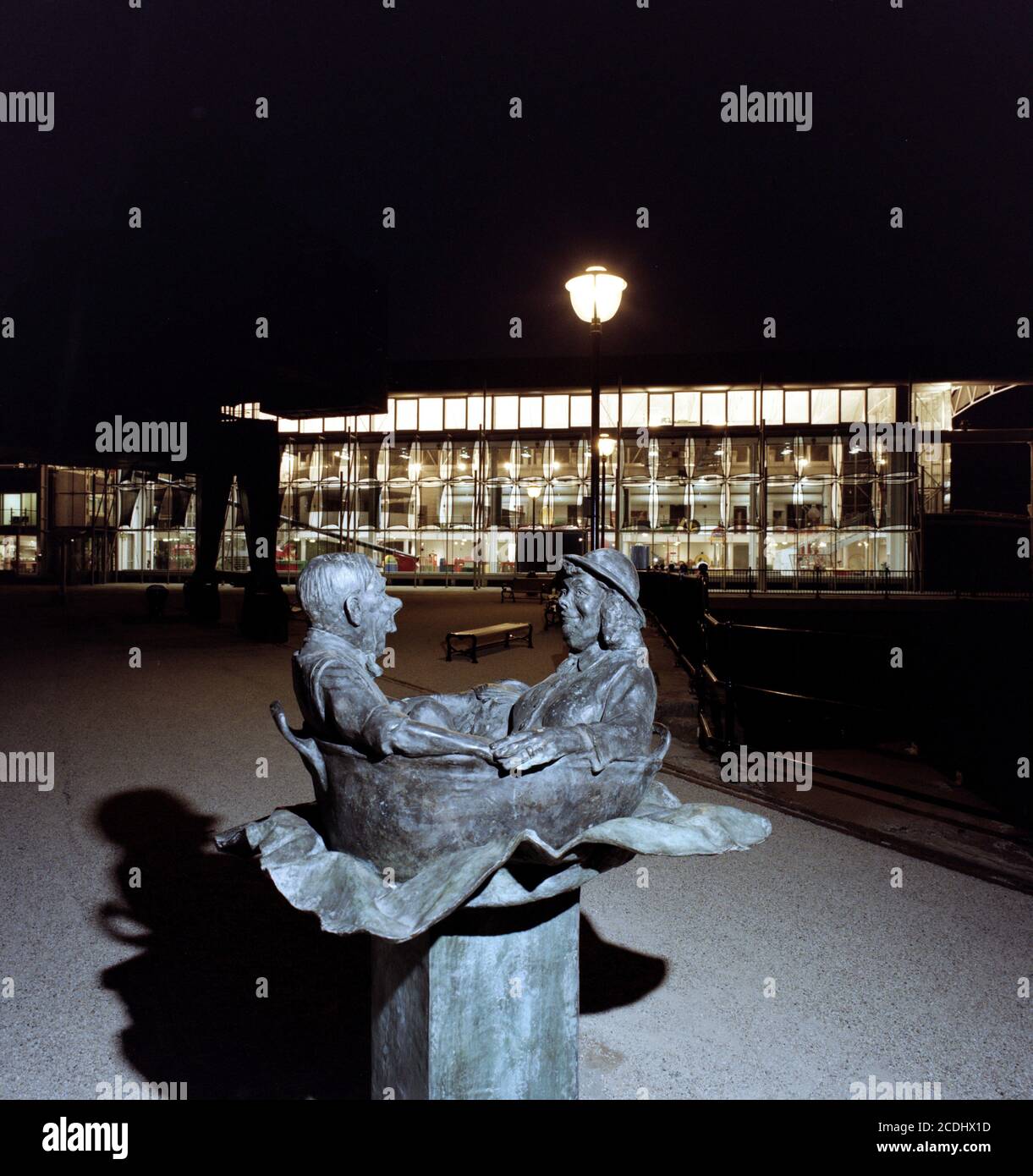 Bronze Sculpture "Wife on the Ocean Wave" by Graham Ibbeson at Cardiff
