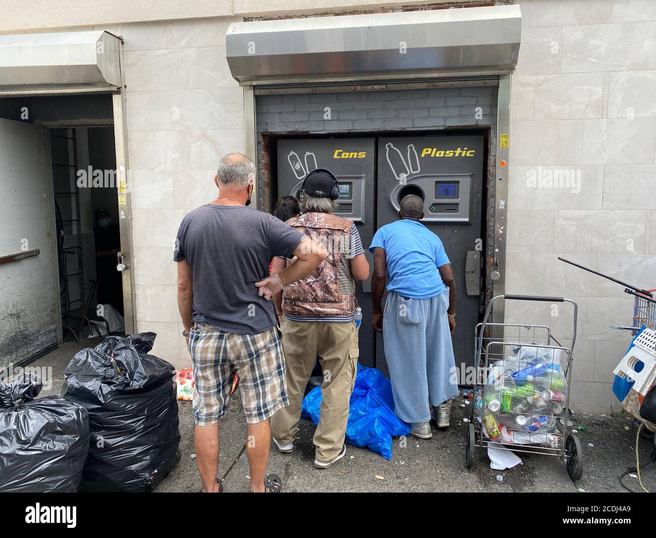 Bottle collection machine where people turn in glass, aluminum and