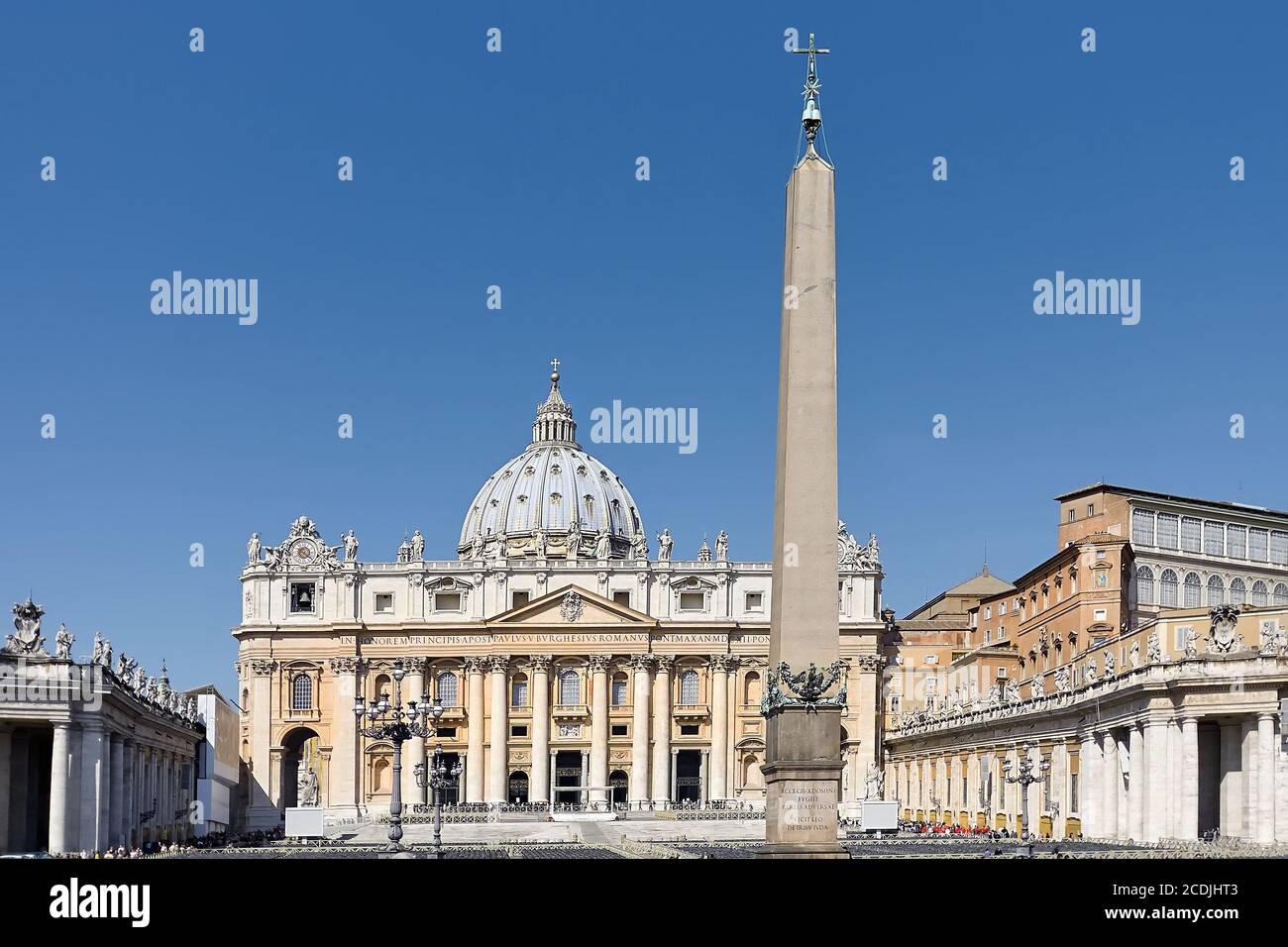 Basilica san peter hi-res stock photography and images - Alamy