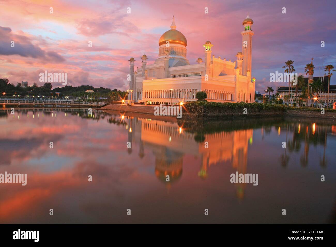 Sultan Omar Ali Saifuddien Mosque, Brunei Stock Photo