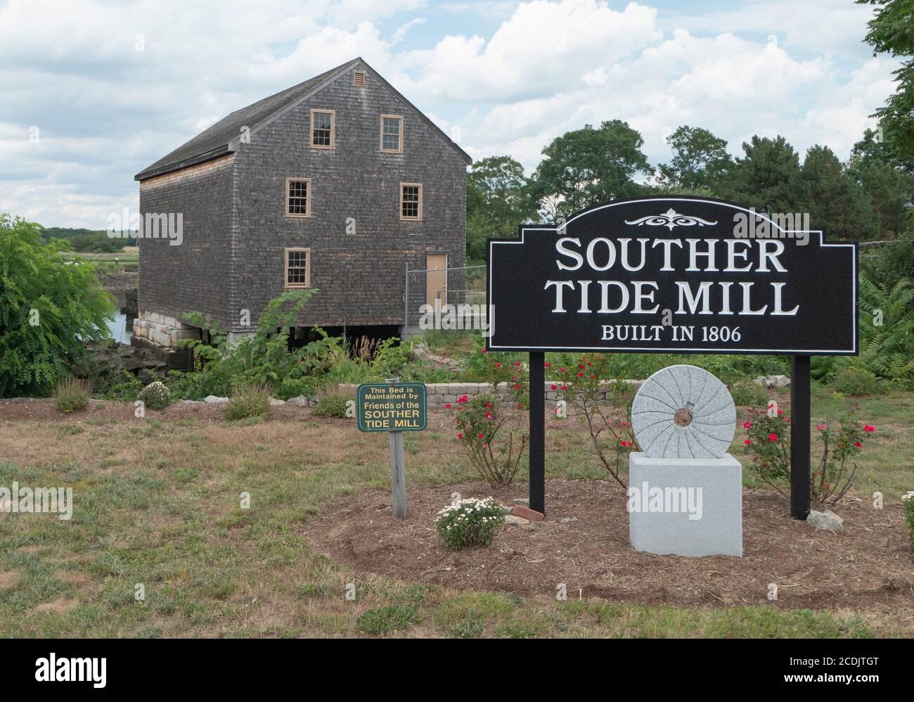 Souther Tide Mill in Quincy Massachusetts Stock Photo Alamy