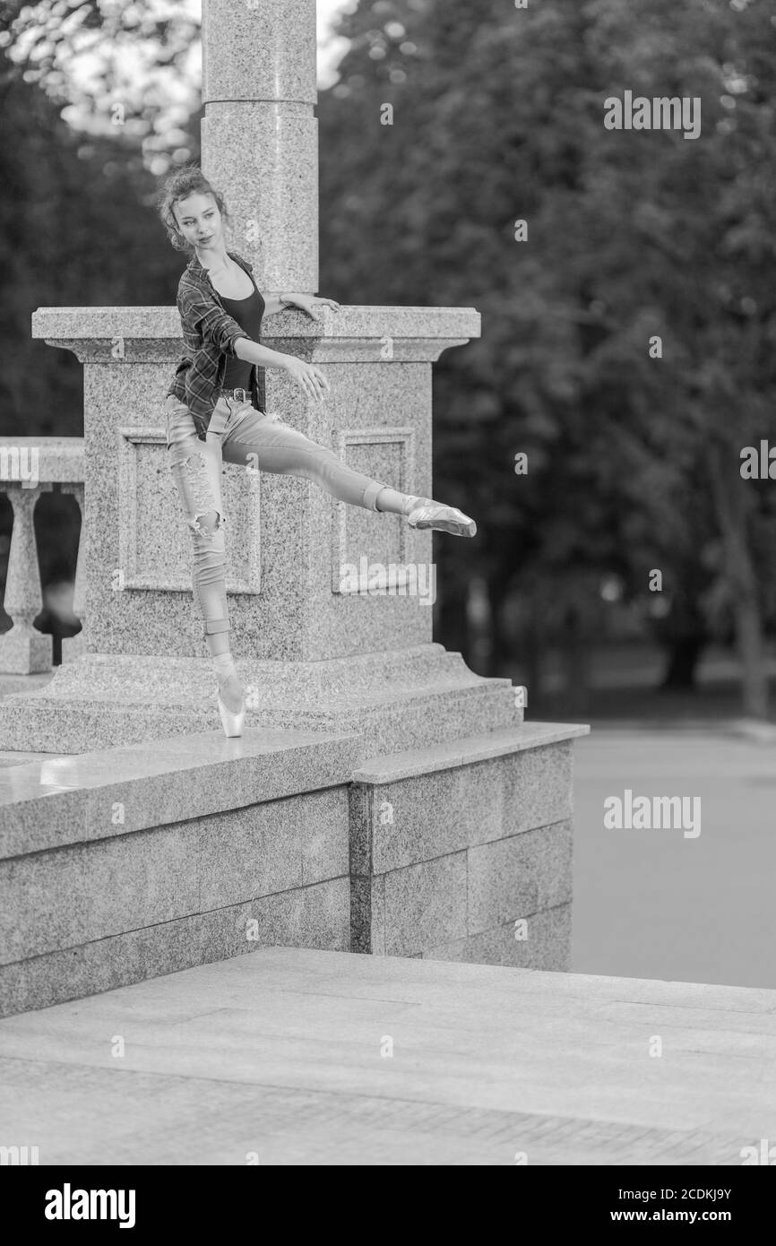 Statue shoes Black and White Stock Photos & Images Alamy