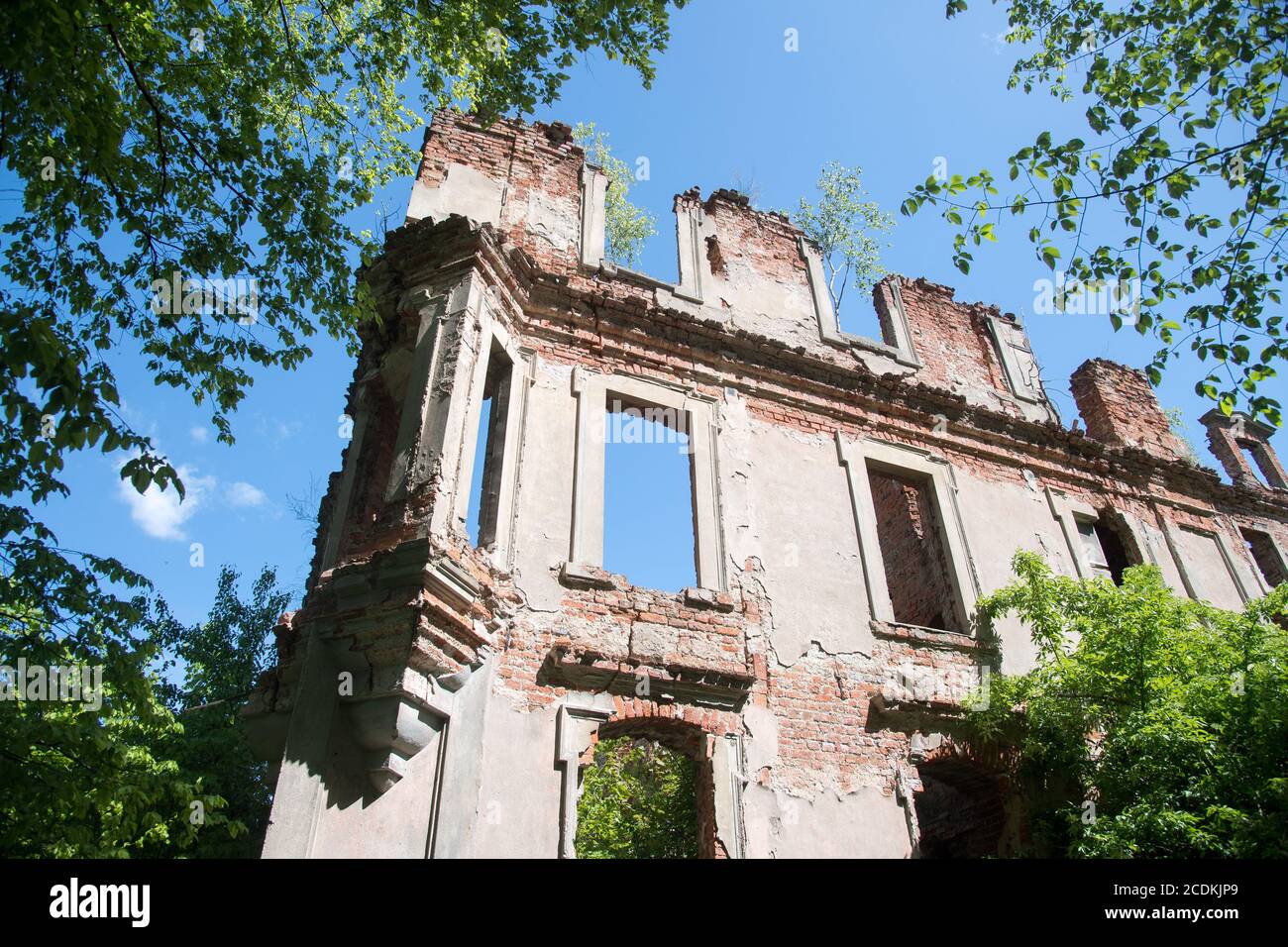 Schlobitten Palace ruined of Dohna family from XVI to 1945 in Slobity, Poland. May 24th 2020 © Wojciech Strozyk / Alamy Stock Photo Stock Photo