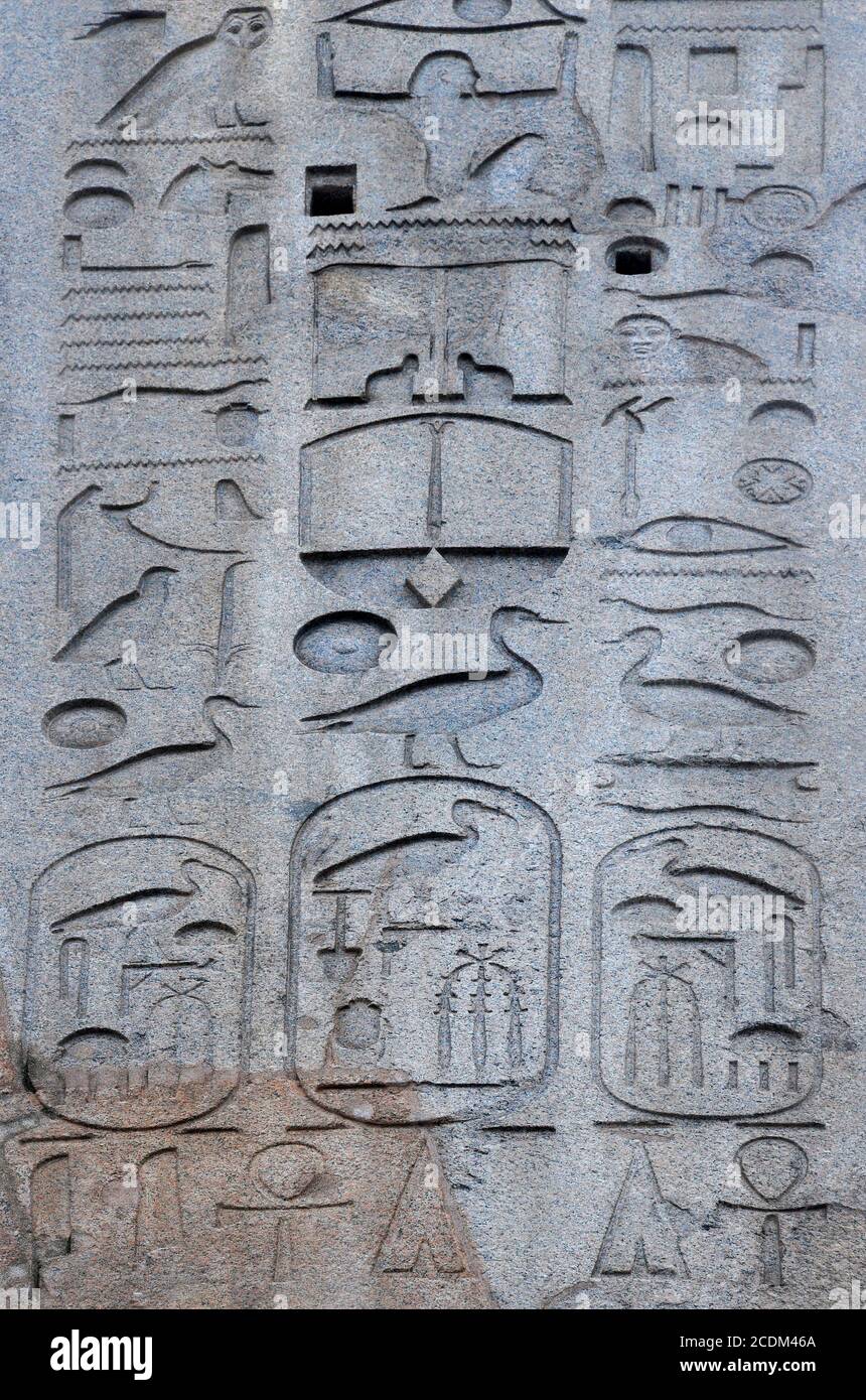 Concrete obelisk hi-res stock photography and images - Alamy