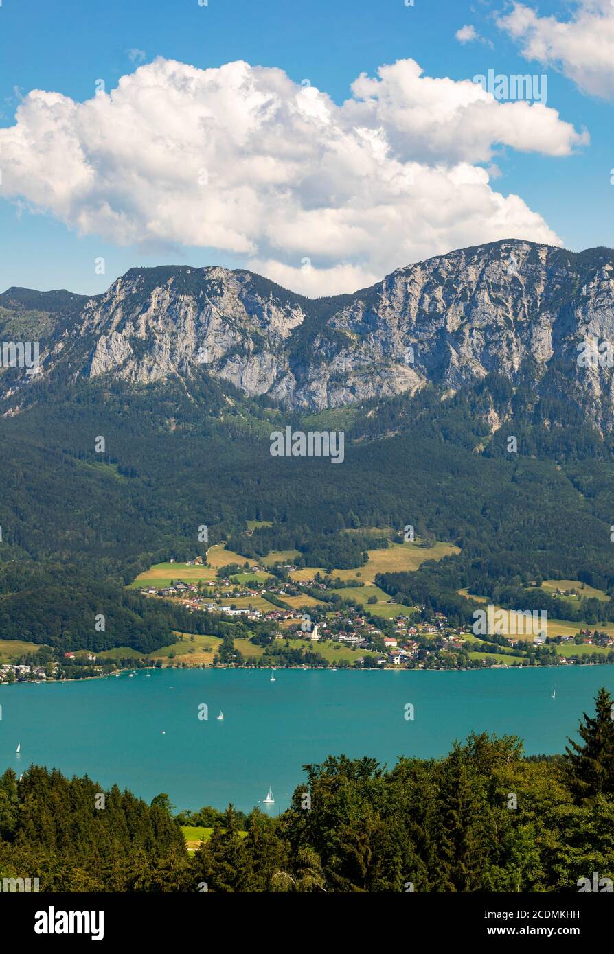 Steinbach am Attersee with Hoellengebirge, Salzkammergut, Upper Austria, Austria Stock Photo