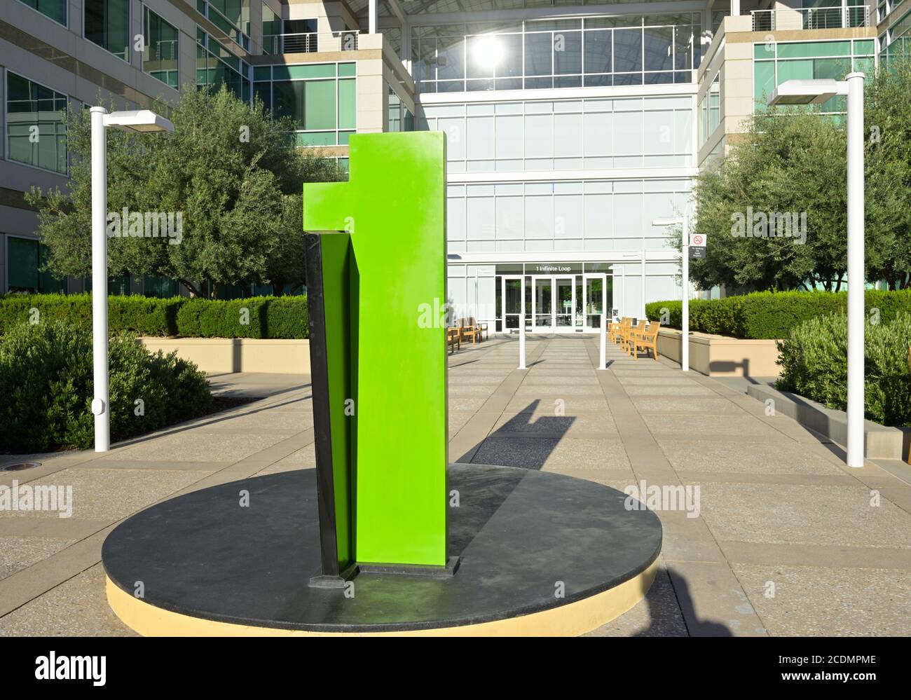 The Apple Inc. campus and headquarters at One Infinite Loop, Cupertino CA Stock Photo