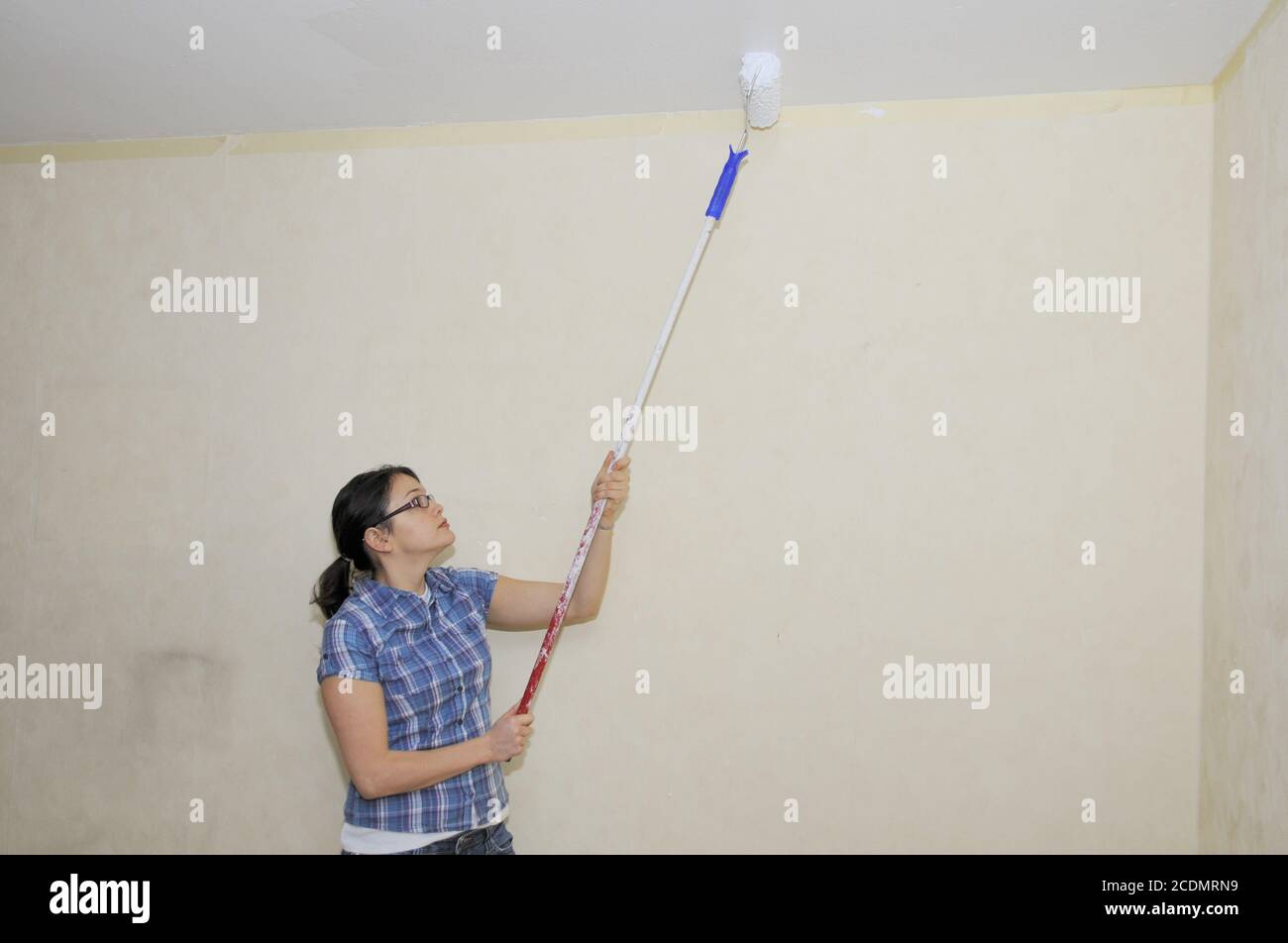 Whitening a blanket Stock Photo Alamy