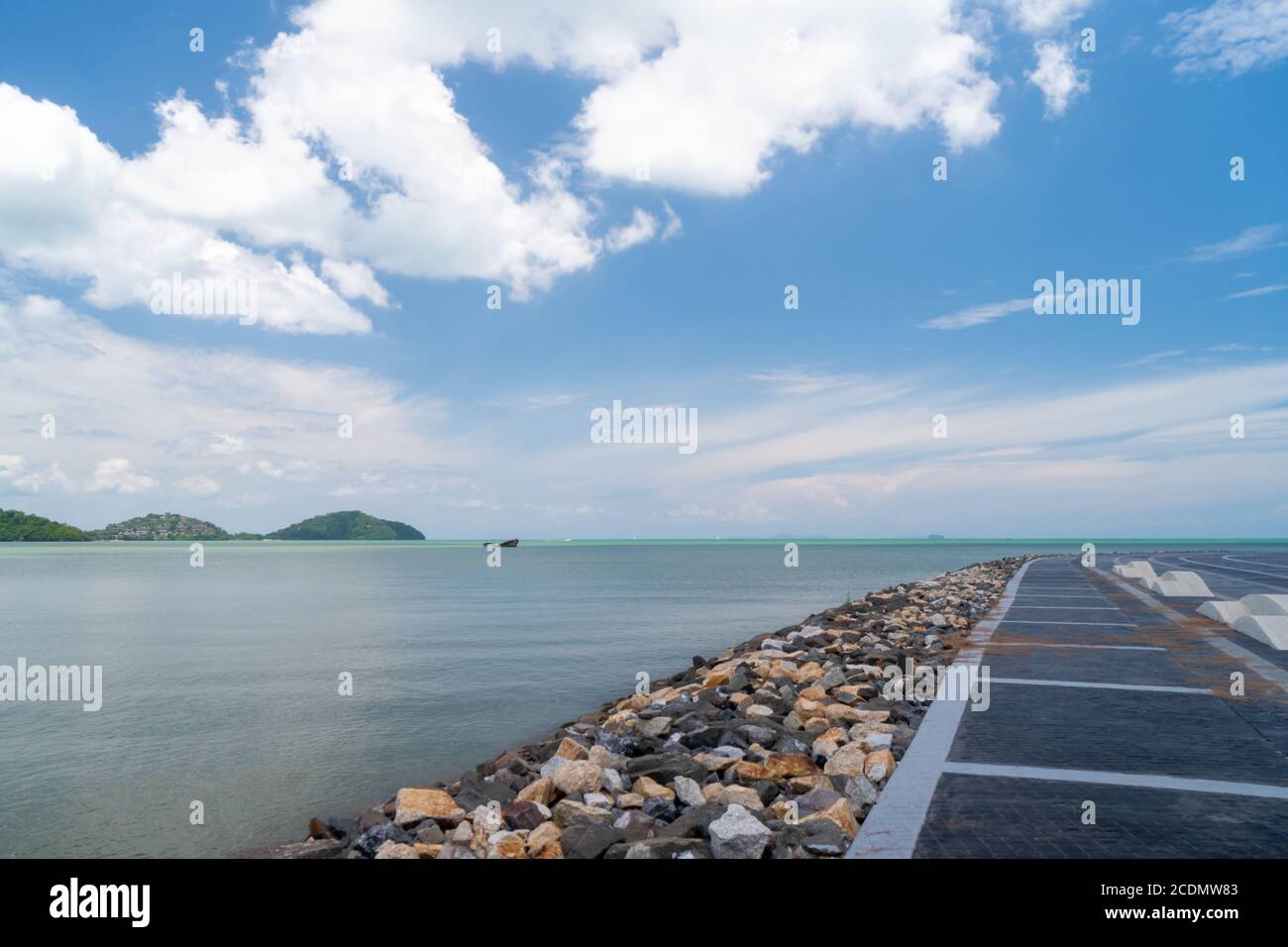 Blur outdoor public park with sea ocean blue sky background Stock Photo ...