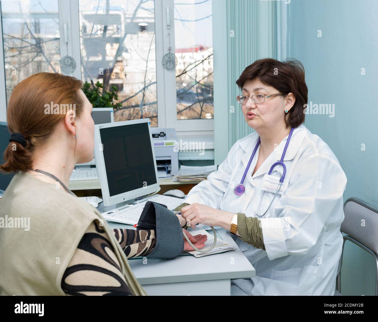 woman at doctors Stock Photo