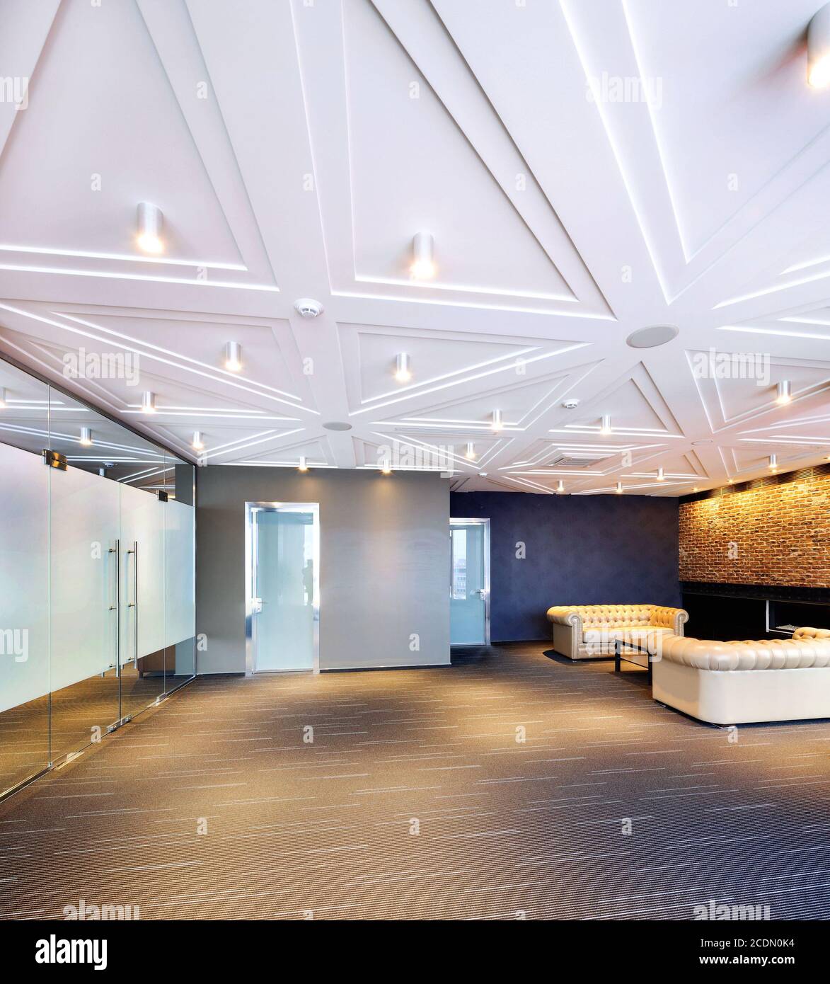 Expensive office interior hi-res stock photography and images - Alamy