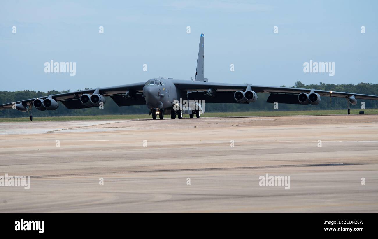 A B-52H Stratofortress taxis down the flight line at Barksdale Air Force Base, La., Aug. 28, 2020. B-52s from Barksdale returned after evacuating to Minot Air Force Base, N.D., to avoid possible damage from Hurricane Laura. (U.S. Air Force photo by Senior Airman Tessa B. Corrick) Stock Photo