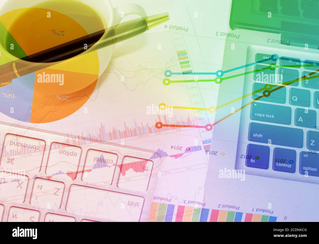 Business growth chart computer hi-res stock photography and images - Alamy