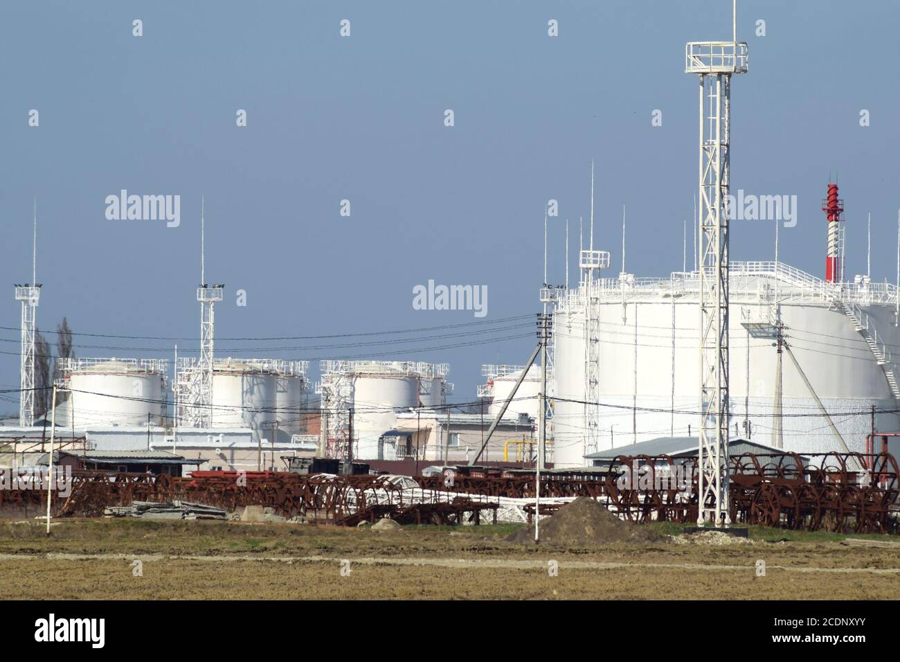 Storage tanks for petroleum products Stock Photo Alamy