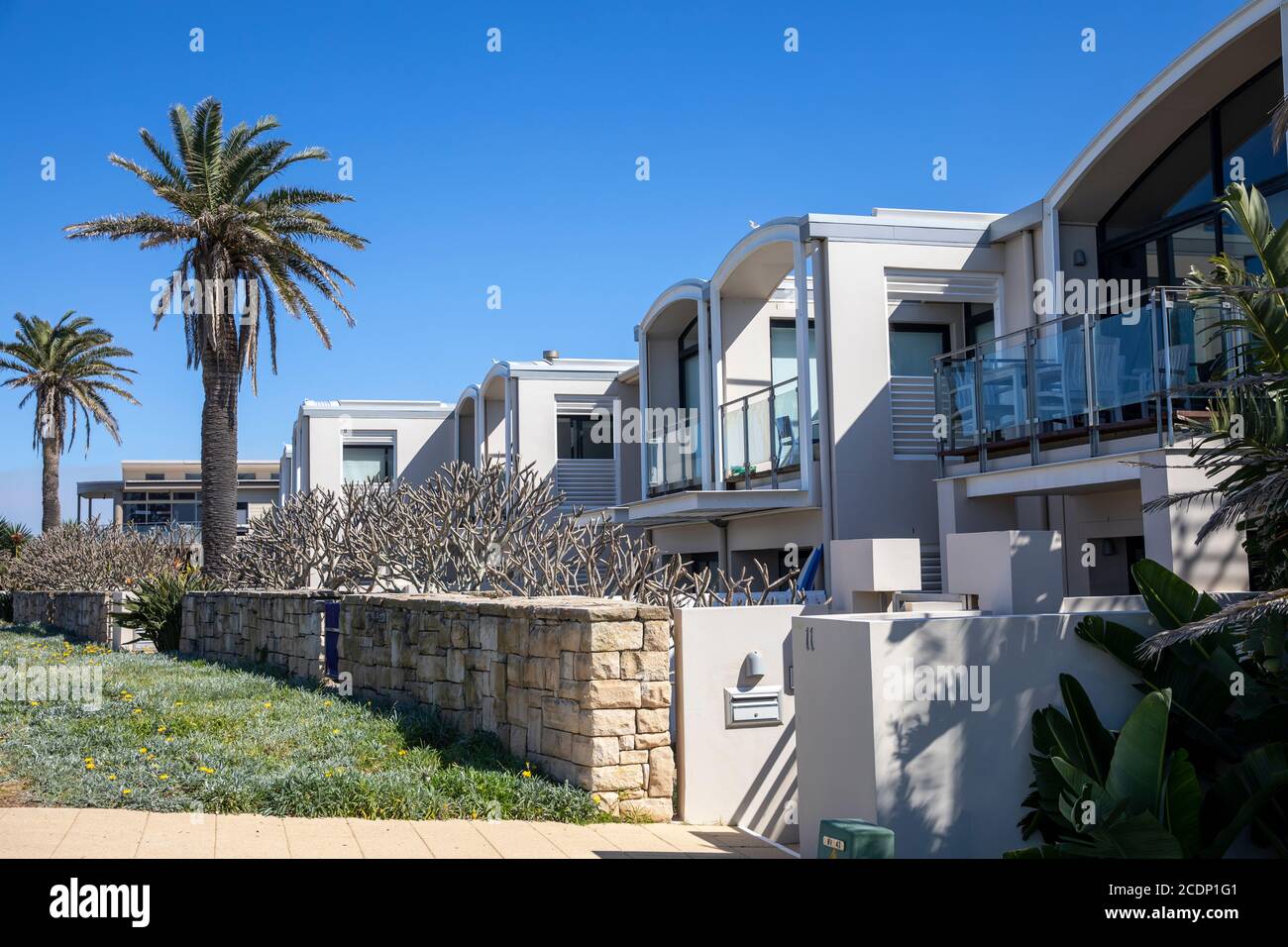 Townhouses and apartments, the Rockpool Mona Vale designed by architect