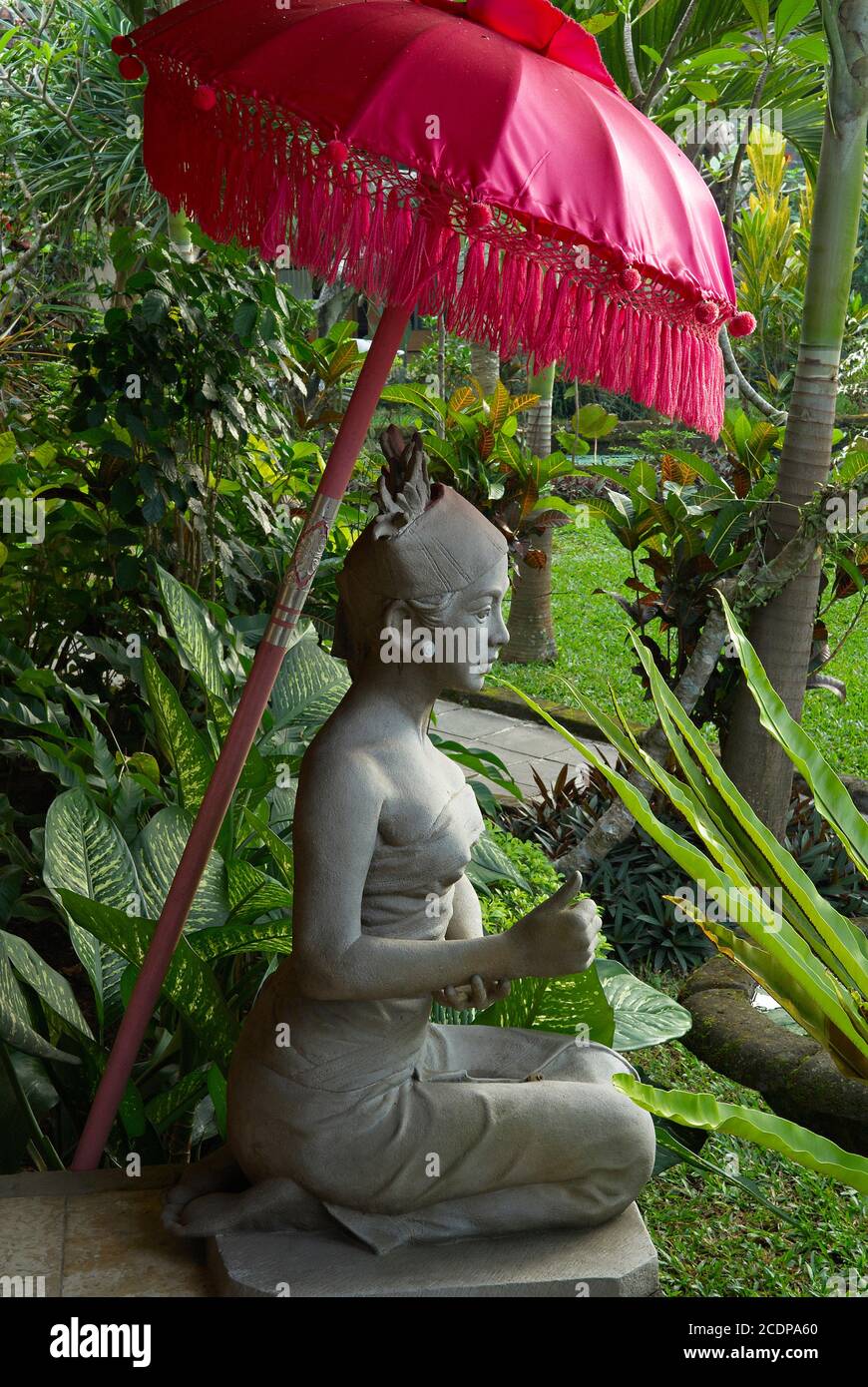 Indonesia, Bali, Garden statues at hotel Stock Photo Alamy