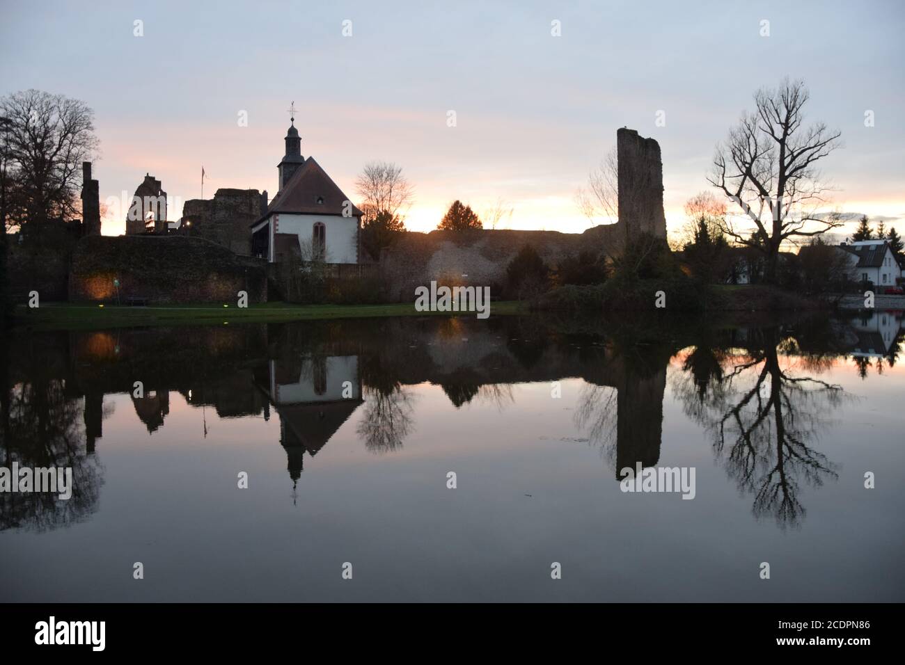 Hayn Castle in Dreieichenhain Stock Photo Alamy