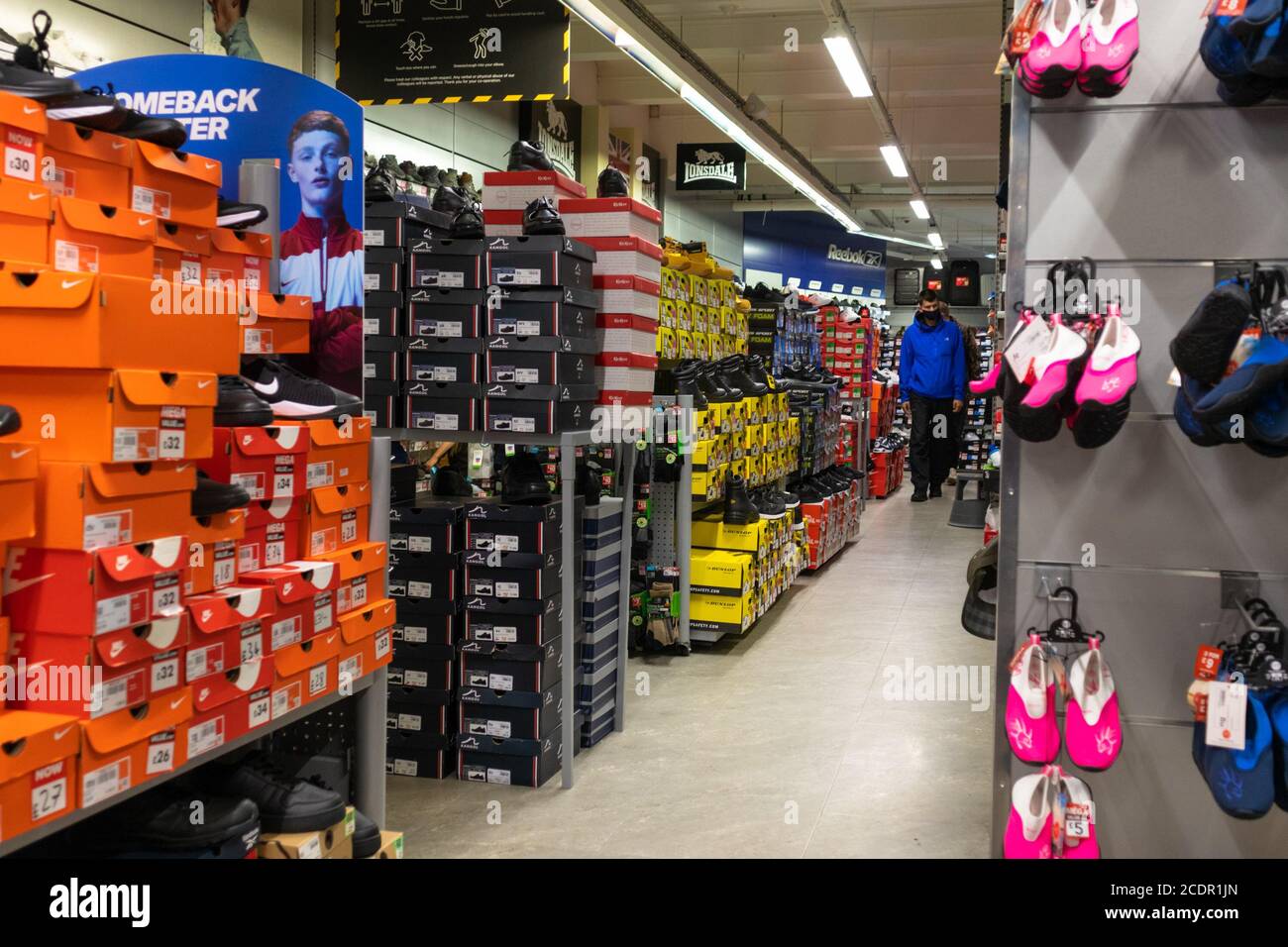 Shoes boxes hires stock photography and images Alamy