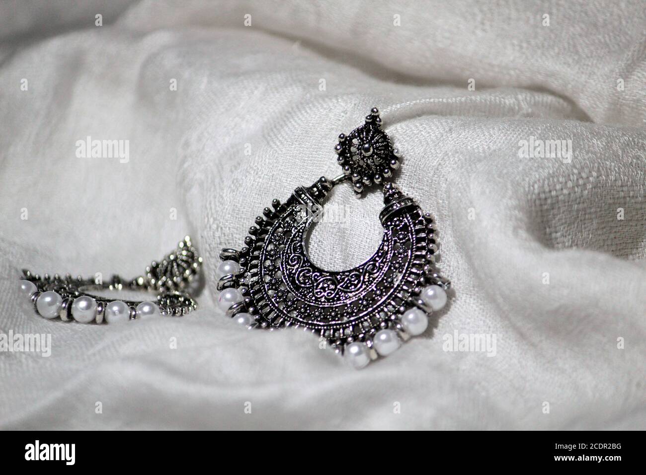 Silver indian jewellery hi-res stock photography and images - Alamy