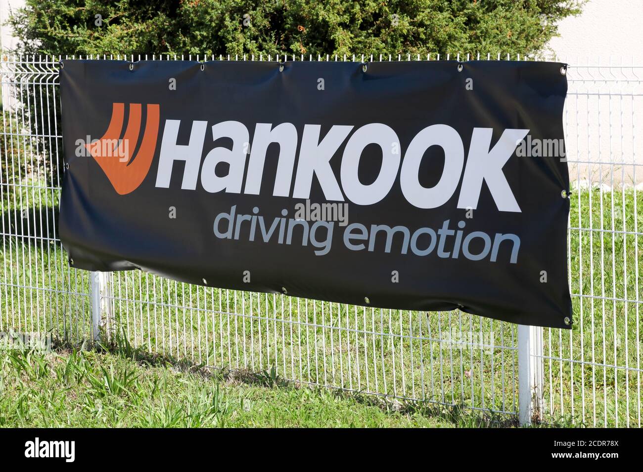 Chatillon sur Chalaronne, France - August 10, 2019: Hankook logo on a  banner. Hankook is a South Korean tire company based in Seoul Stock Photo -  Alamy