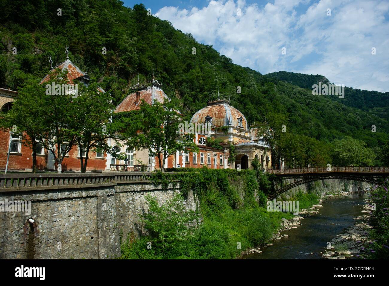 The Austrian Imperial Baths, or Baile Neptune, is an abandoned historical  spa complex in the thermal hot spring resort of Baile Herculane, Romania  Stock Photo - Alamy, image size:1300x956