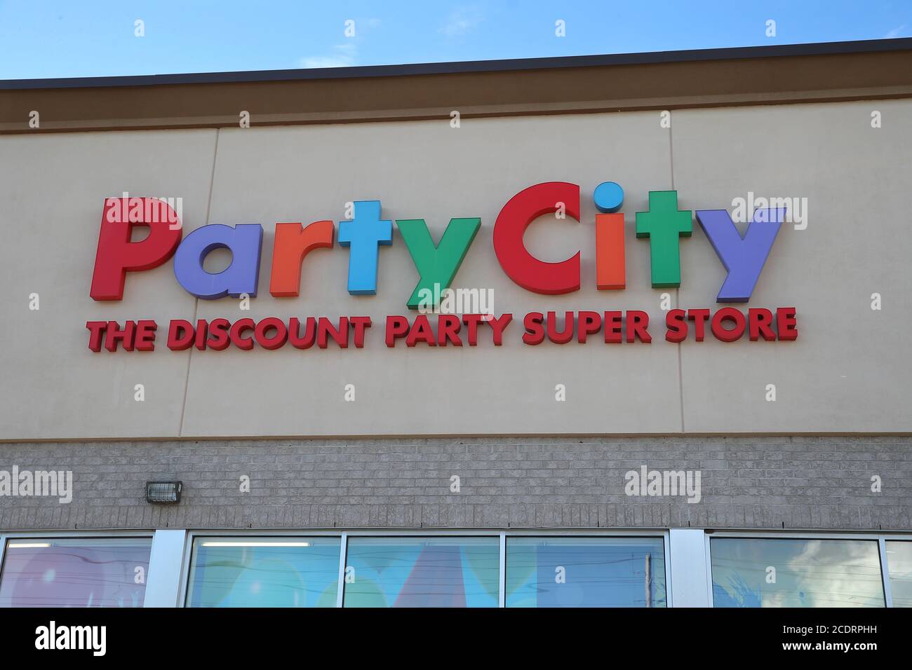 Party City Sign. London Ontario Canada Luke Durda/Alamy Stock Photo