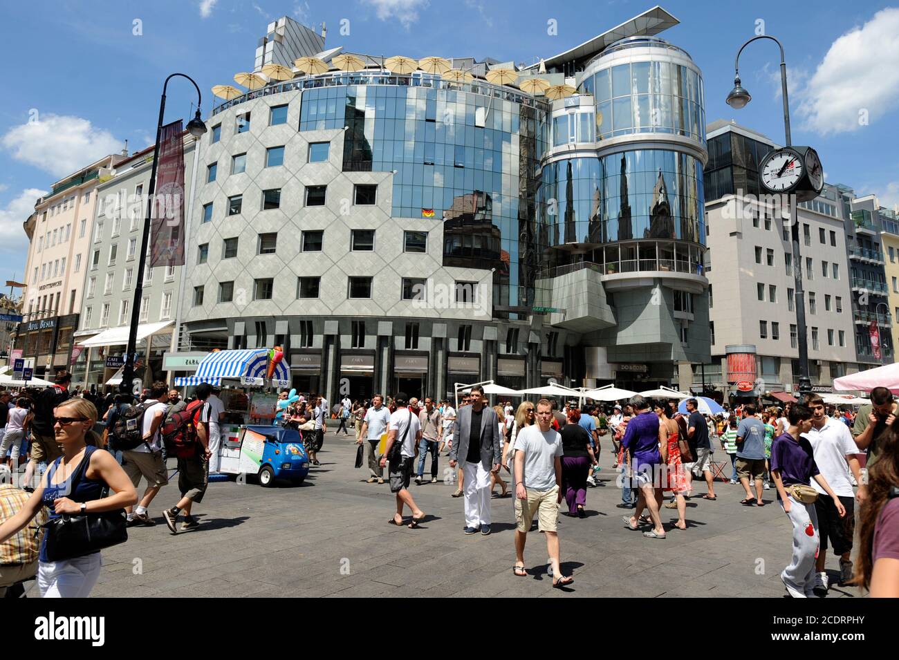 Vienna, Austria 07/07/2008   : Haas-Haus, postmodern style by the architect Hans Hollein Stock Photo