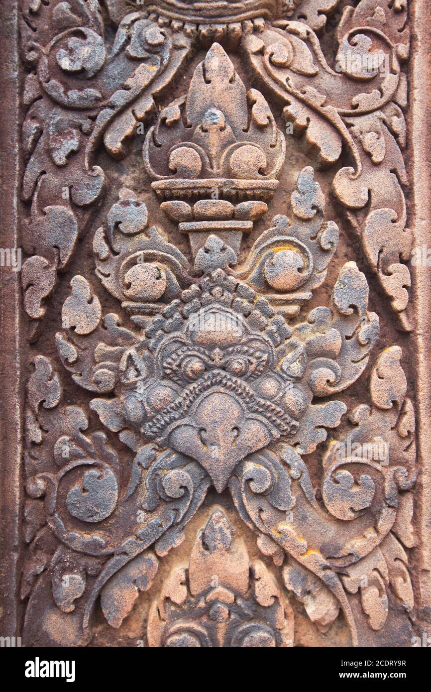 detail of stone carvings in Angkor wat, Cambodia Stock Photo Alamy