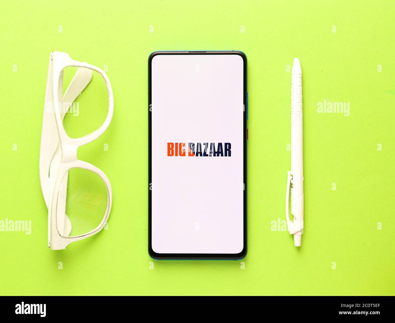Assam, India - August 27, 2020 : Big Bazaar Logo On Phone Screen Stock  Image Stock Photo - Alamy