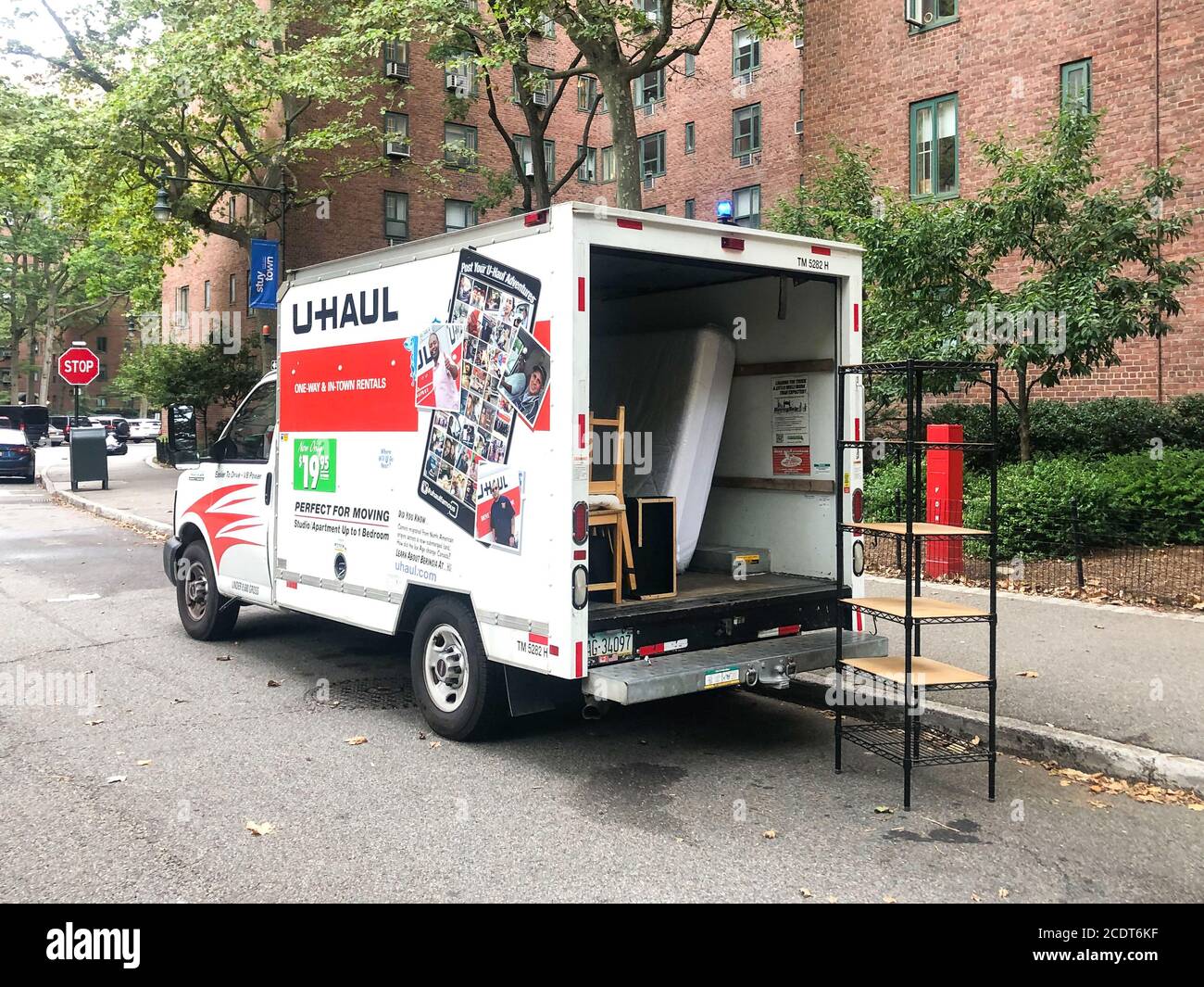 U haul truck hires stock photography and images Alamy