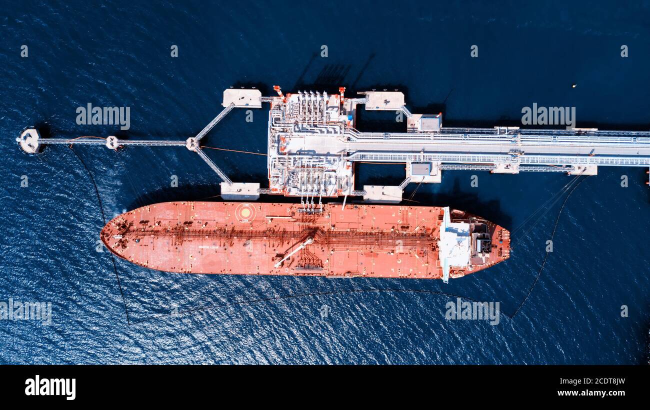 Oil tanker. Loading Stock Photo Alamy