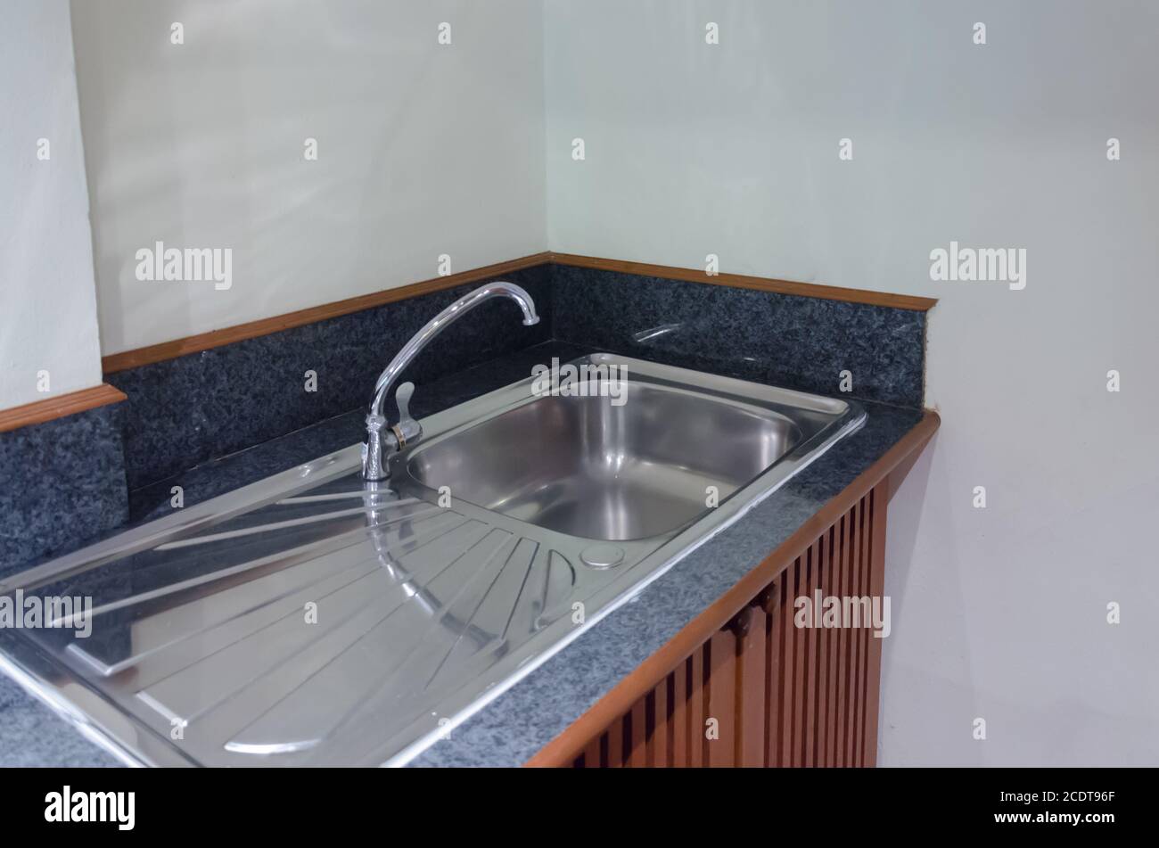 Countertop stainless steel hi-res stock photography and images - Alamy