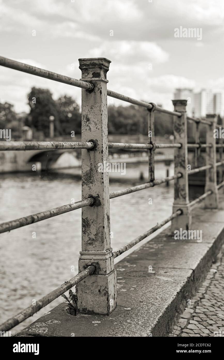 Pillar railing hi-res stock photography and images - Alamy