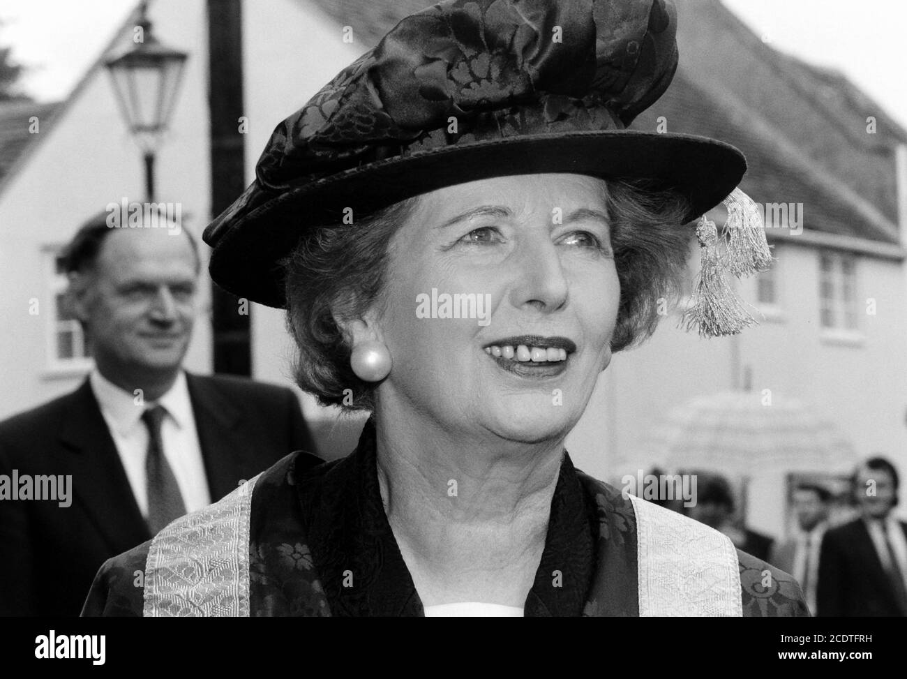 Margaret Thatcher visits the University fo Buckingham to replace Lord Hailsham of St Marylebone as the Chancellor of the privately funded University. 30 September 1992. Photo: Neil Turner Stock Photo