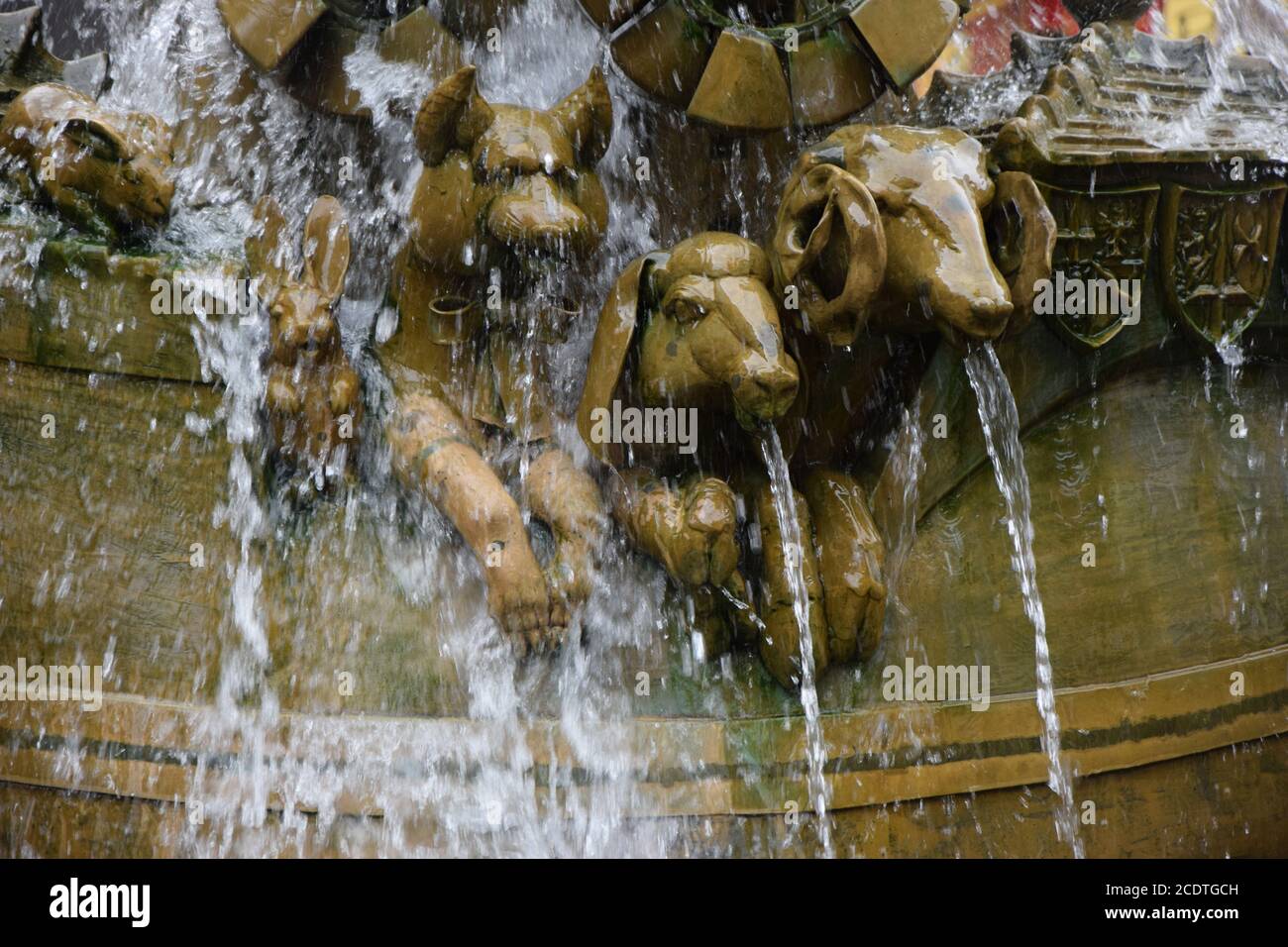 Fountain of Inventors in Koblenz Stock Photo Alamy