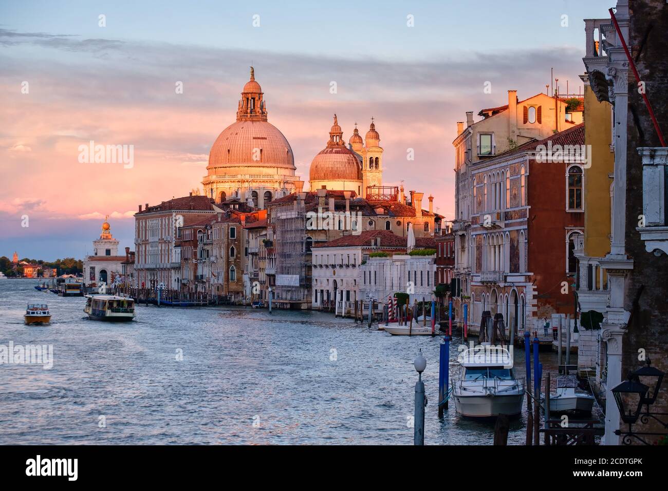 The Grand Canal and the Basilica di Santa Maria della Salute in Venice ...