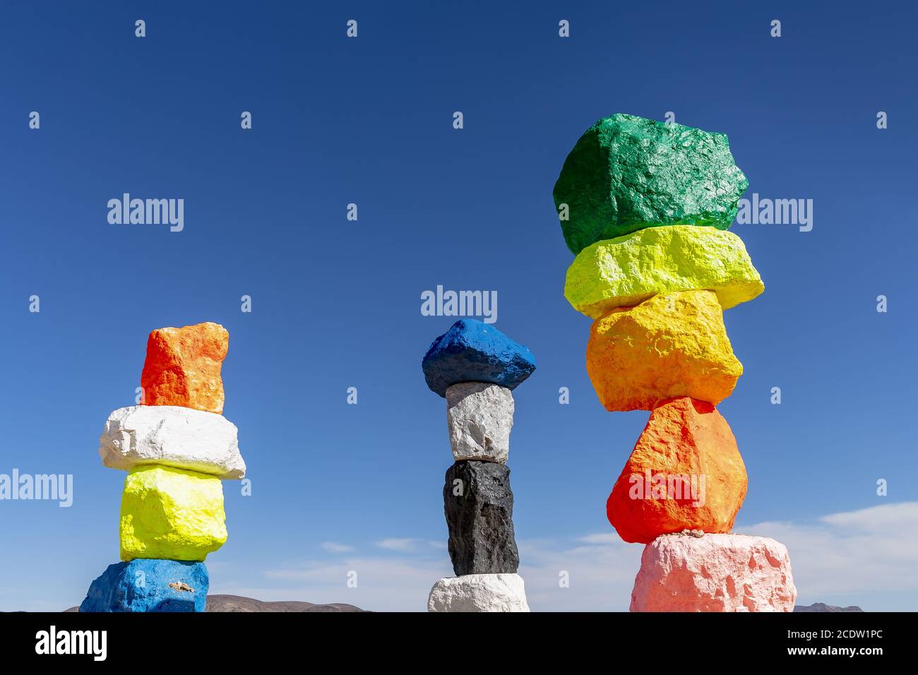 Seven Magic Mountains Sculpture Adds Splash of Color to Desert Near Las Vegas Stock Photo - Alamy