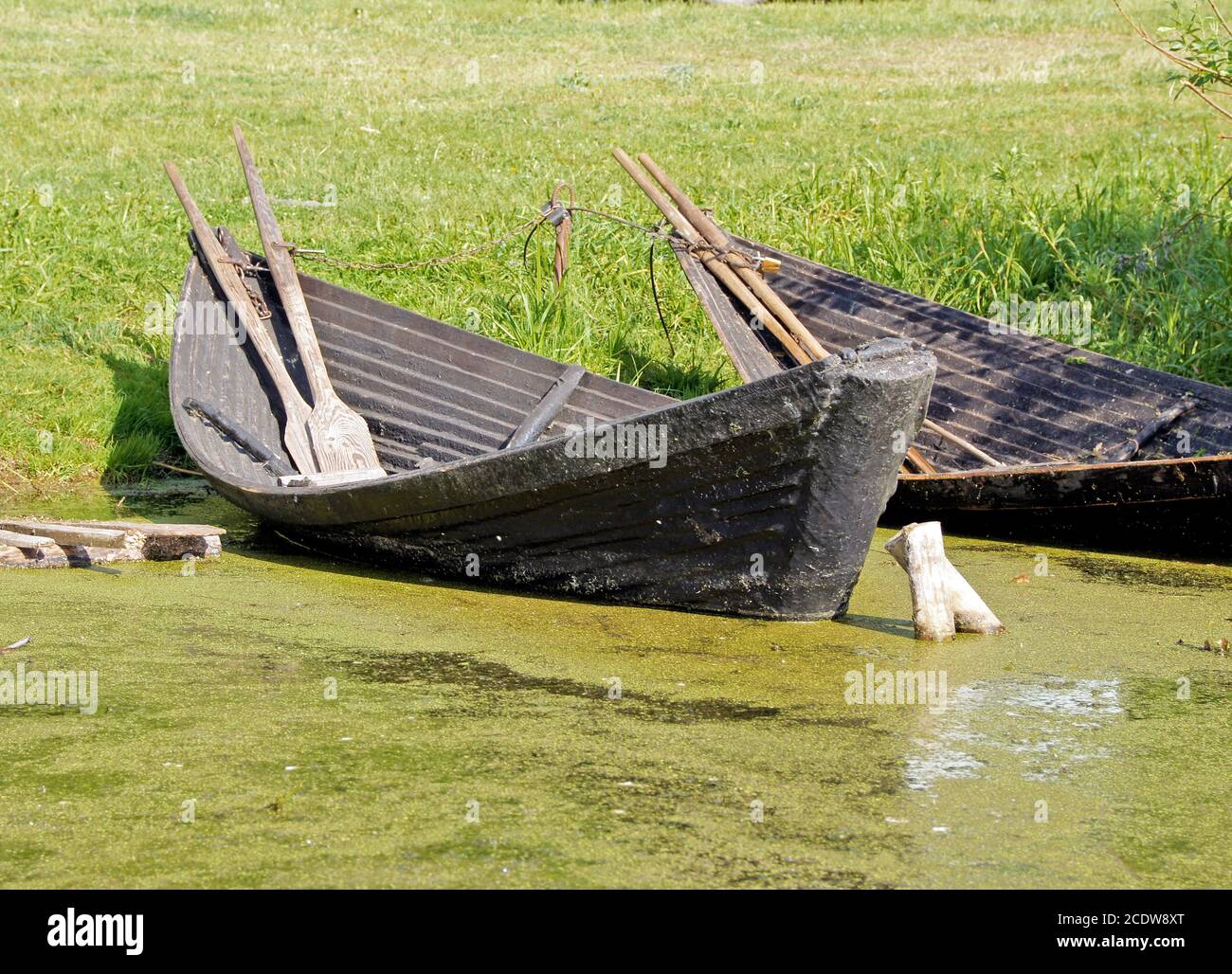 Old wooden boats hi-res stock photography and images - Alamy
